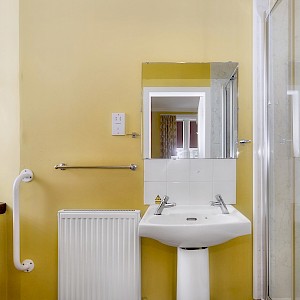 Abbeyfield, Seath House, 5 Transy Place, Dunfermline, KY12 7QN