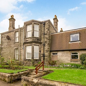 Abbeyfield, Seath House, 5 Transy Place, Dunfermline, KY12 7QN