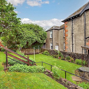 Abbeyfield, Seath House, 5 Transy Place, Dunfermline, KY12 7QN