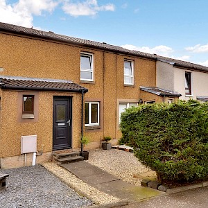 35 Strathbeg Drive, Dalgety Bay, KY11 9XQ