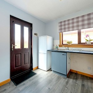 14 Carrick Drive, Dalgety Bay, KY11 9YB