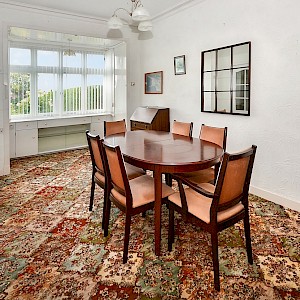 10 North Row, Charlestown, KY11 3EL