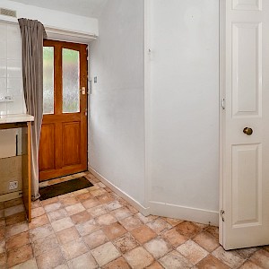 10 North Row, Charlestown, KY11 3EL