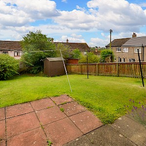 5 Almond Road, Dunfermline, KY11 4BU