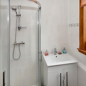 5 Almond Road, Dunfermline, KY11 4BU