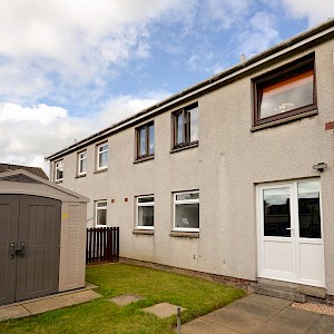 49 Drummormie Road, Cairneyhill, KY12 8RL