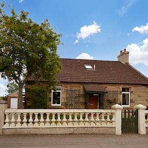 Springbank, Burnside, North Road, Inverkeithing, KY11 1HQ