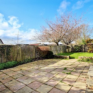 27 Abington Road, Dunfermline, KY12 7XU