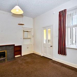 75 Cocklaw Street, Kelty, KY4 0DG