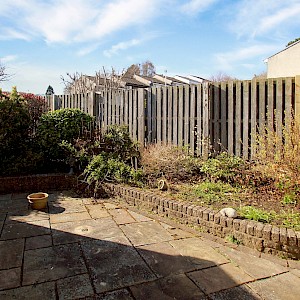 12 Birrell Drive, Dunfermline, KY11 8DN