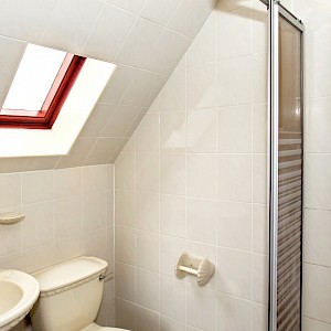 20 The Latch, Cairneyhill, KY12 8UX