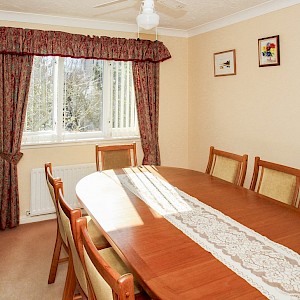 4 Tolmount Drive, Dunfermline, KY12 7YB