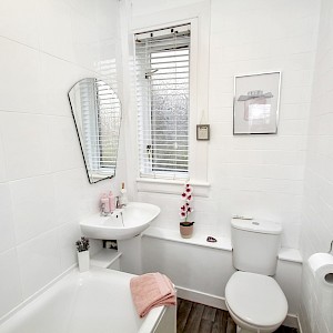62 Bellyeoman Road, Dunfermline, KY12 0BB