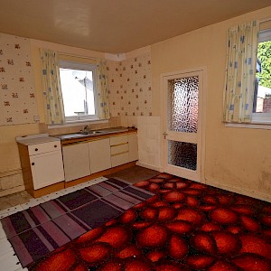 82 Dunfermline Road, Crossgates, by Dunfermline, Fife, KY4 8AS