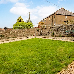 65 Victoria Terrace, Dunfermline, KY12 0LT NEW