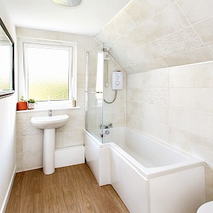 4 Hawthorn Bank, Carnock, KY12 9JS X