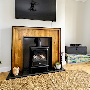 4 Hawthorn Bank, Carnock, KY12 9JS X
