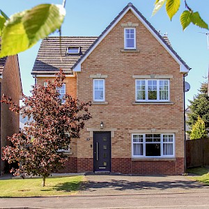 5 Birnam Gardens, Dunfermline, KY11 8FQ