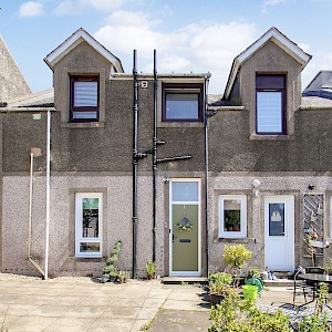 4 Wyckliffe, Dunfermline, KY12 9BA