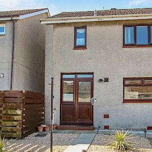 62 Droverhall Avenue, Crossgates, KY4 8BN
