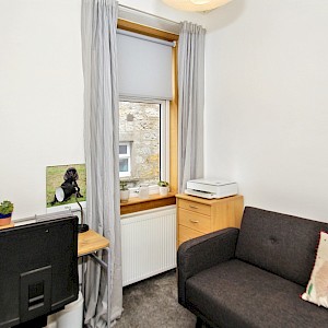 115 Victoria Terrace, Dunfermline, KY12 0JB
