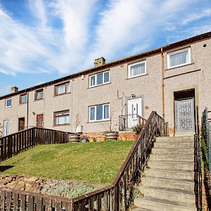 32 Almond Road, Dunfermline, KY11 4BX