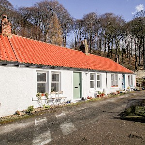 29 North Row, Charlestown, KY11 3EL