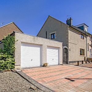 5 Jennie Rennies Road, Dunfermline, KY11 3BE