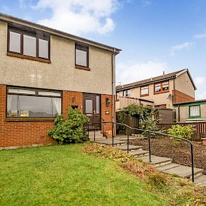 13 Leuchatsbeath Drive, Cowdenbeath, KY4 9SE